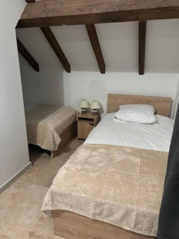 L'Annexe Du Chateau De Saint Genix 외부 사진